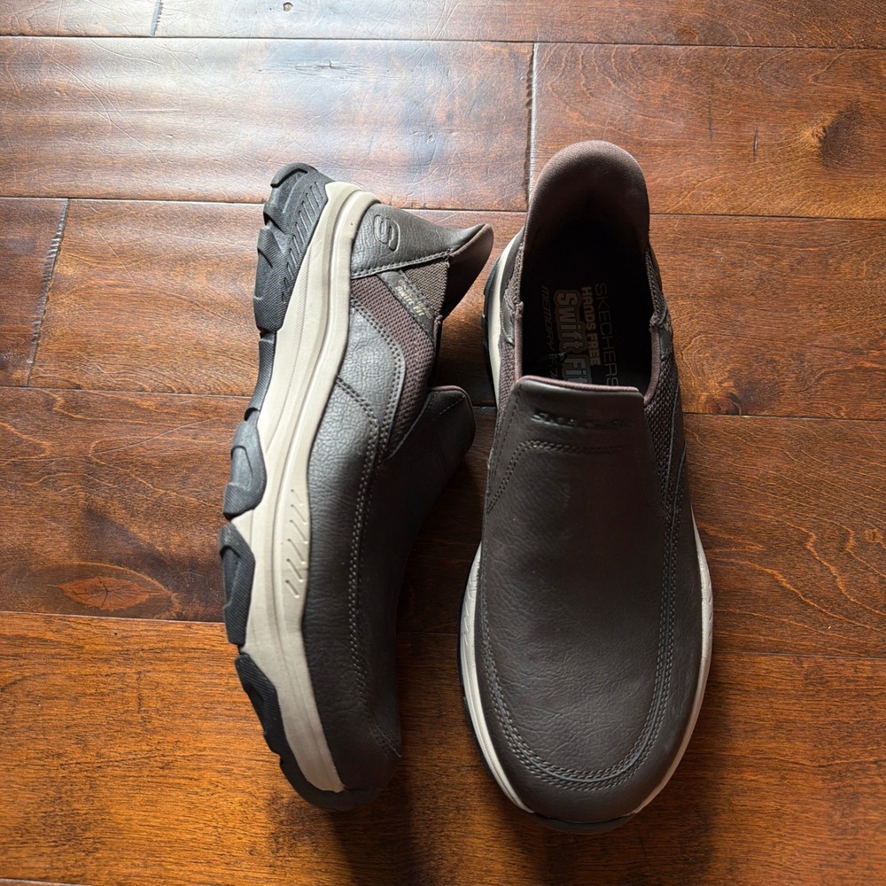 Men's 11 M - Skechers Hands Free Slip-ins Izaiah Brown Swift Fit Shoes 182001S